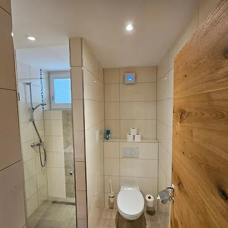 Dukanovic Apartment